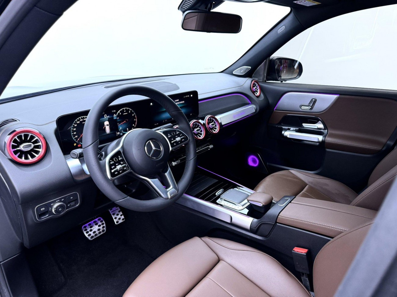 Mercedes-Benz GLB 2023