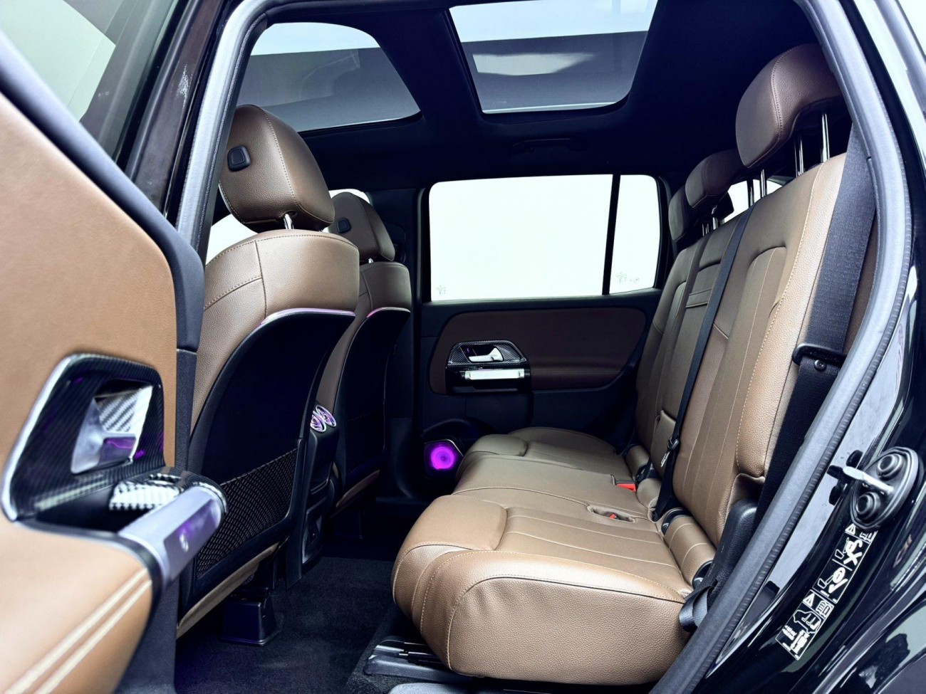 Mercedes-Benz GLB 2023