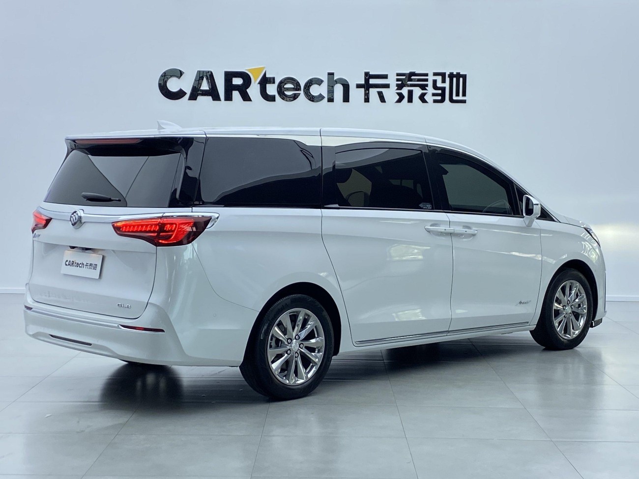 Buick GL8 2023