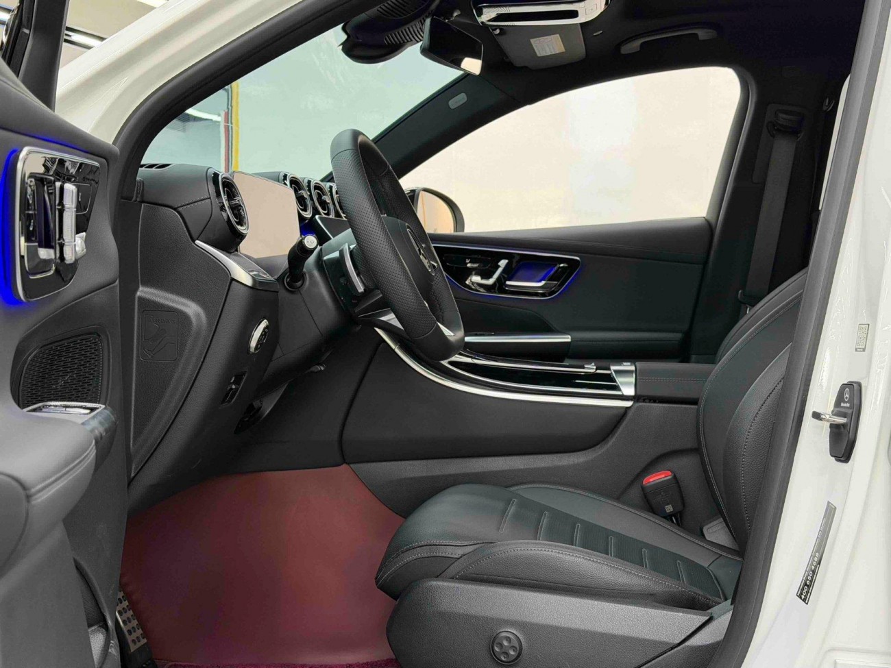 Mercedes-Benz GLC 260 4MATIC 2025