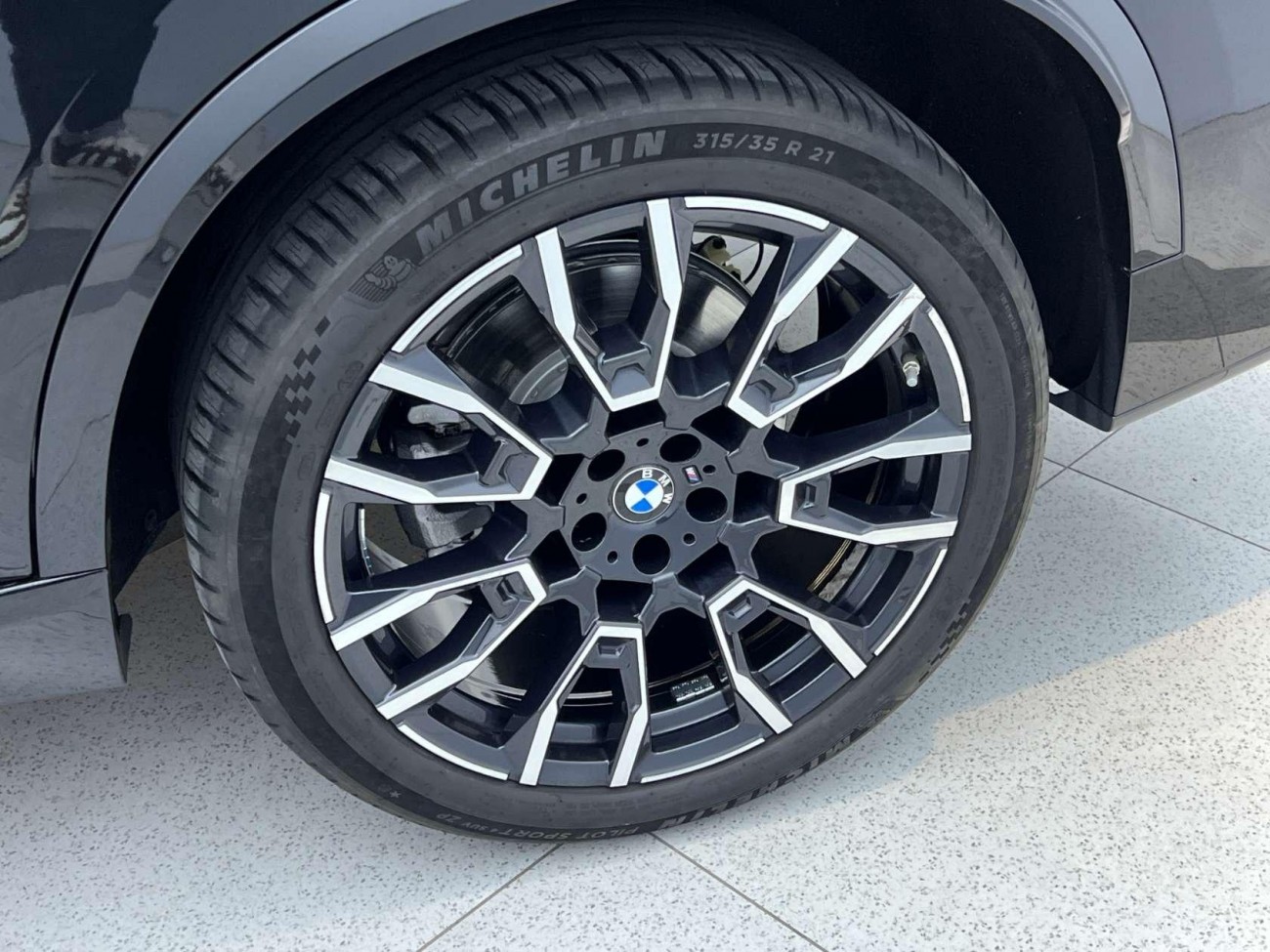 BMW X5 2024