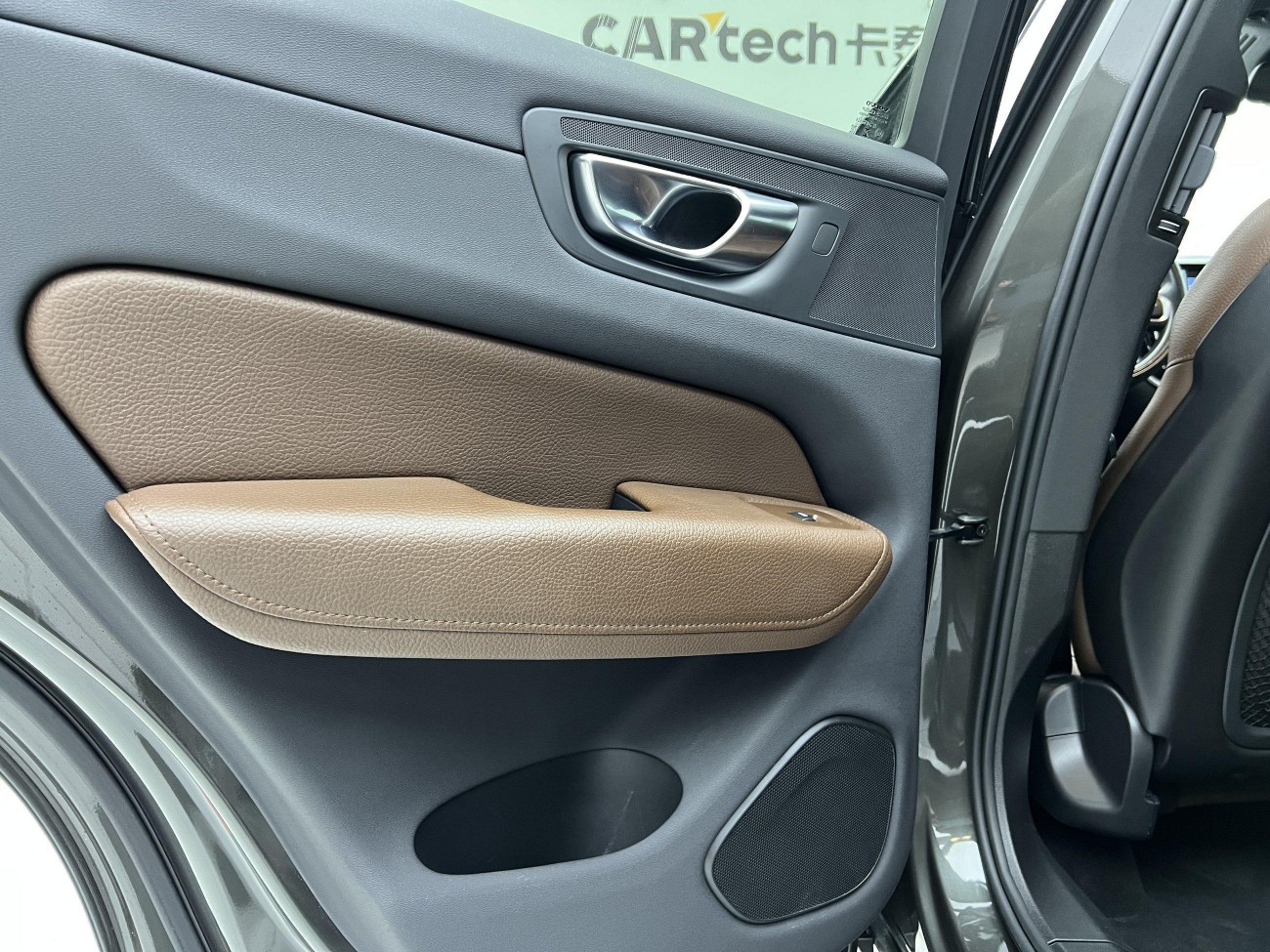 Volvo XC60 2021
