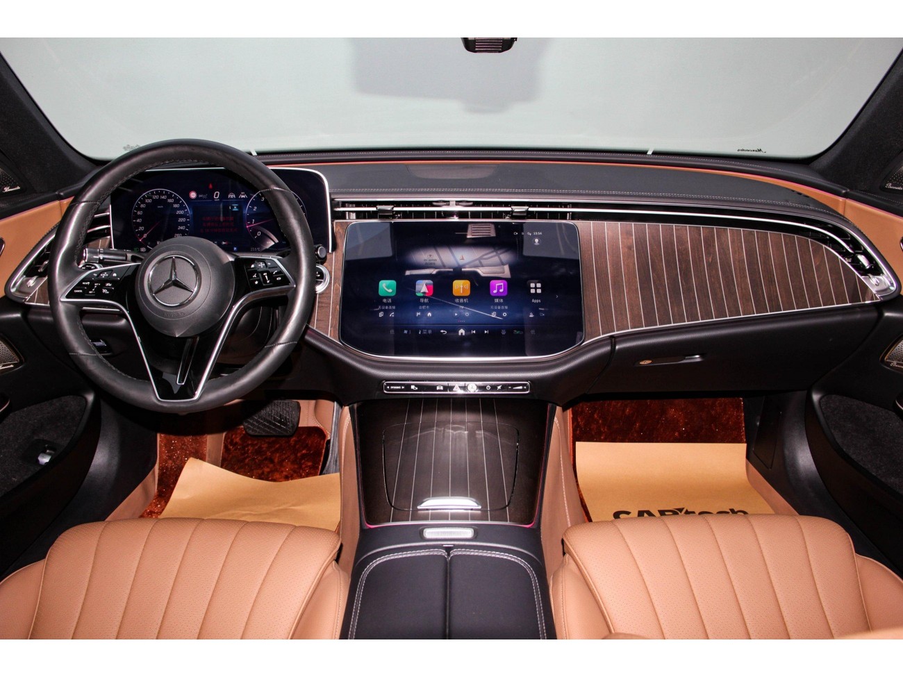 Mercedes-Benz E 300 L 2024