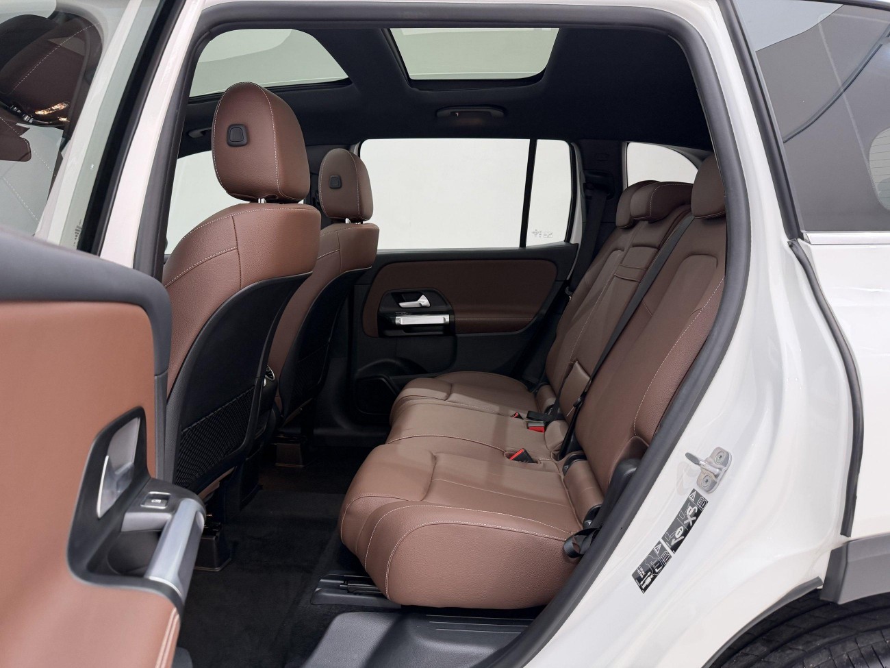 Mercedes-Benz GLB 2024