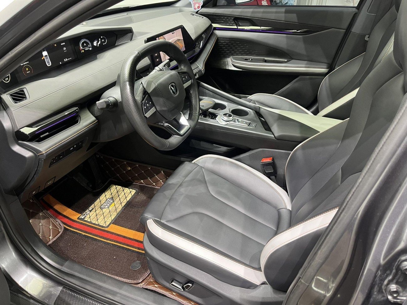 Changan UNI-V 2024