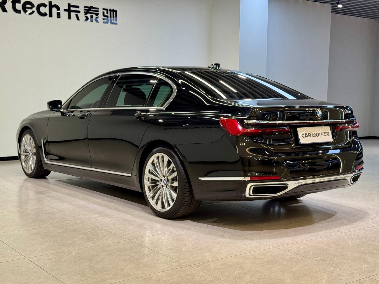 BMW 730Li 2021