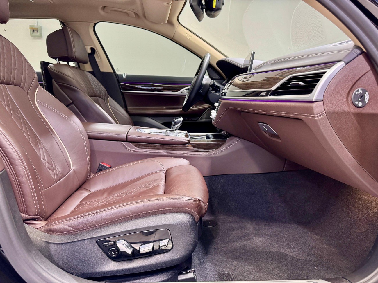 BMW 730Li 2021