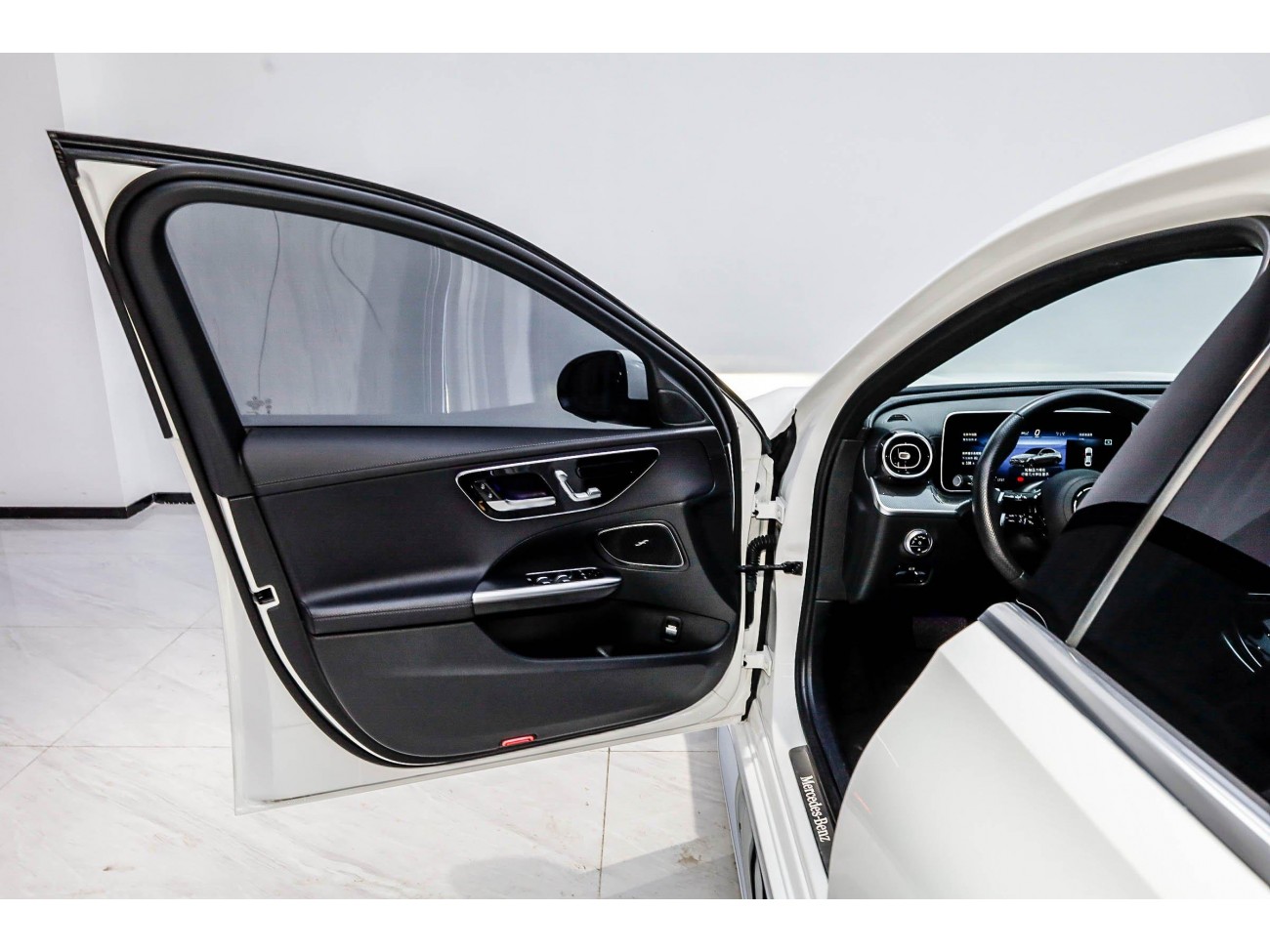 Mercedes-Benz C 260 L 2023