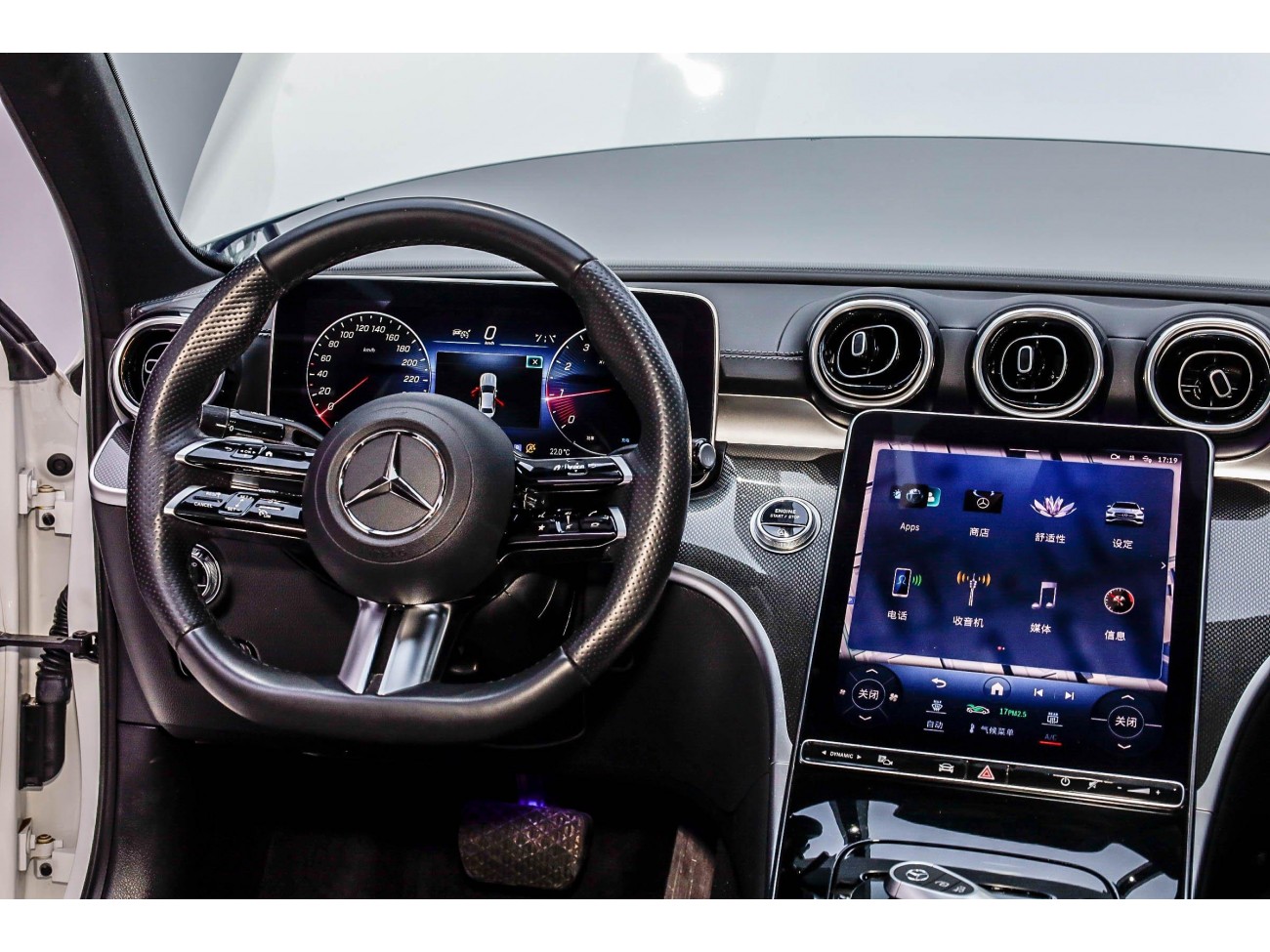 Mercedes-Benz C 260 L 2023