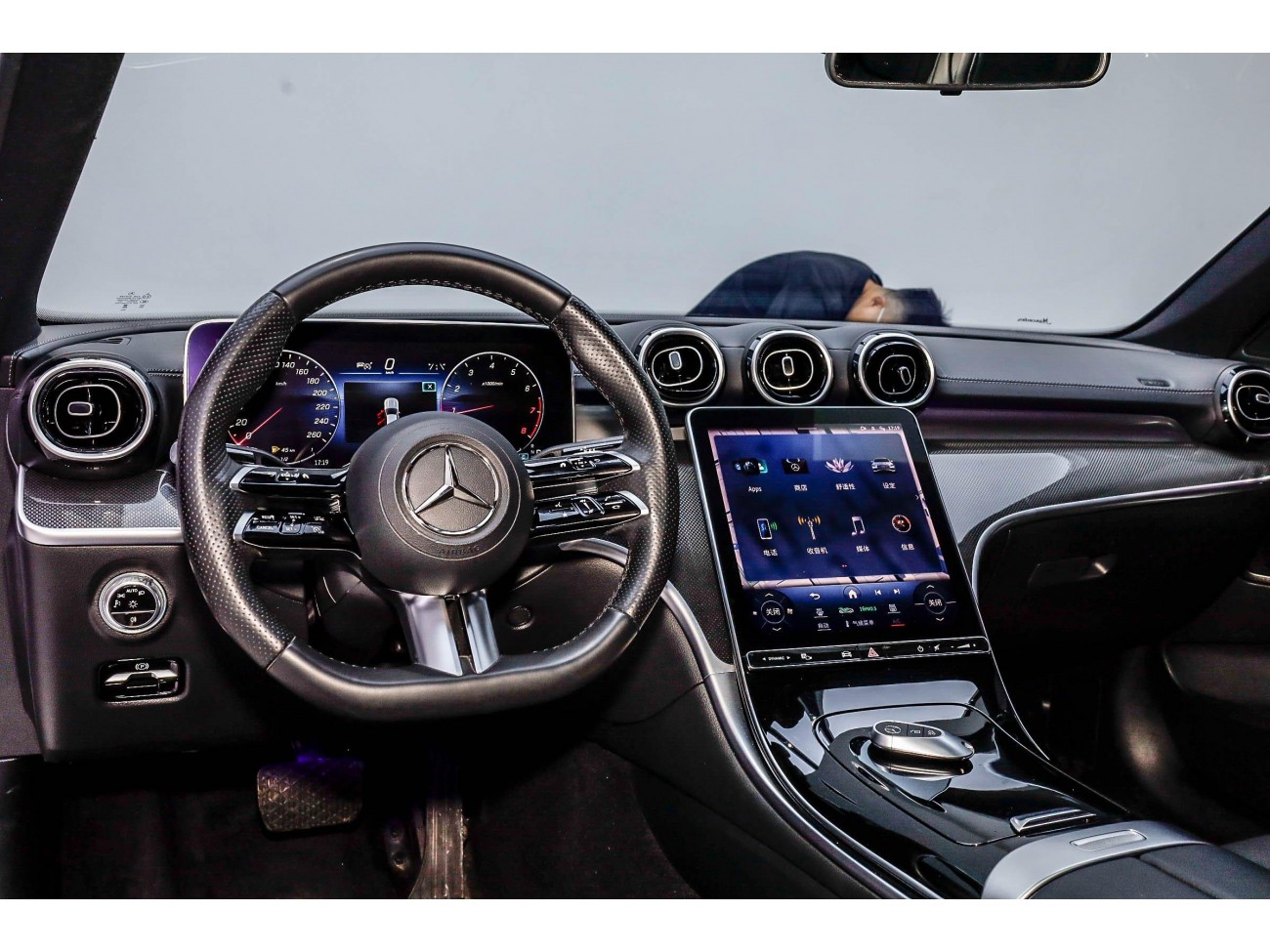 Mercedes-Benz C 260 L 2023