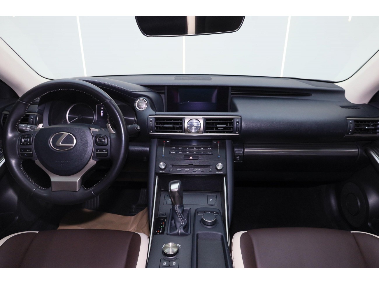 Lexus IS 300 2017