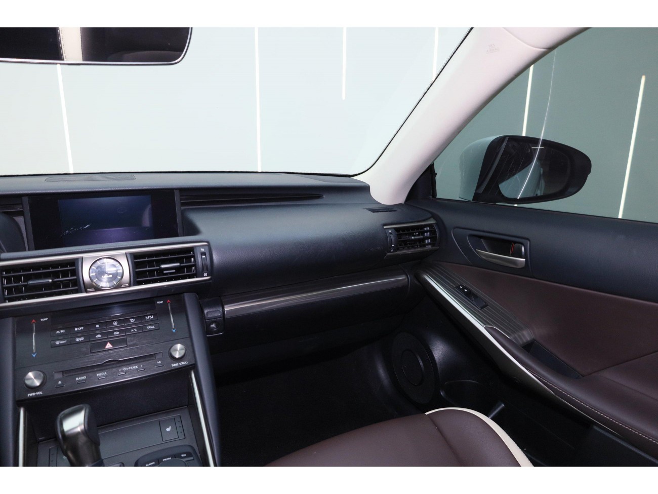 Lexus IS 300 2017
