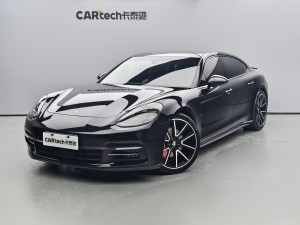 Porsche Panamera 2020