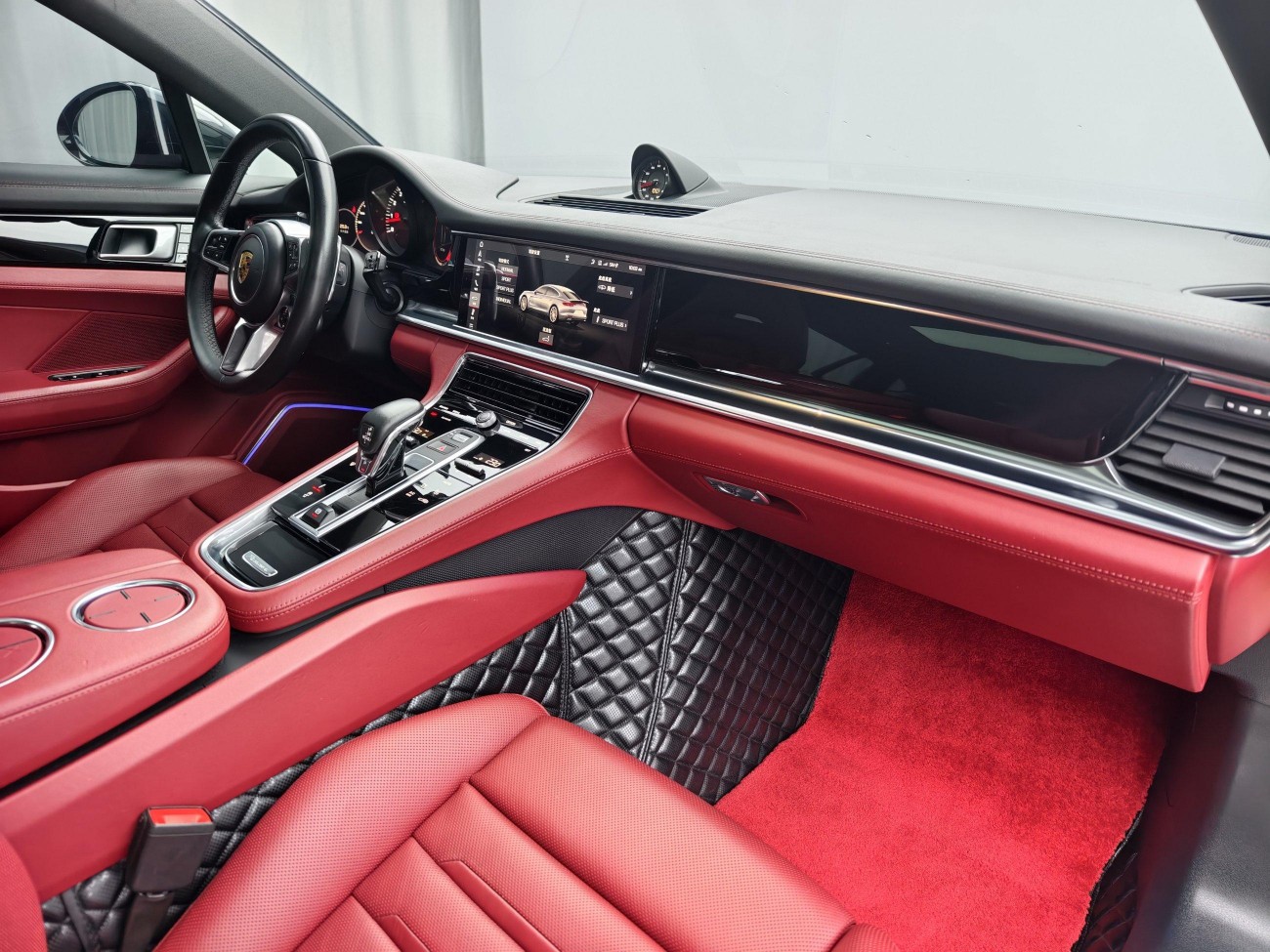 Porsche Panamera 2020