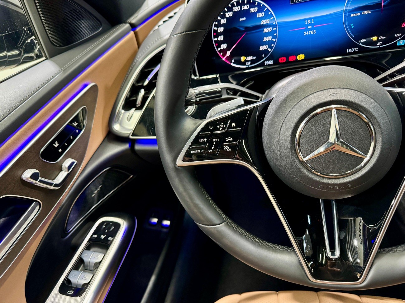 Mercedes-Benz E 350 e 2024