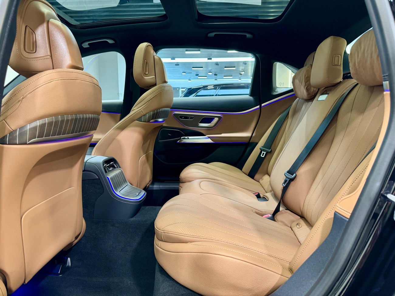 Mercedes-Benz E 350 e 2024