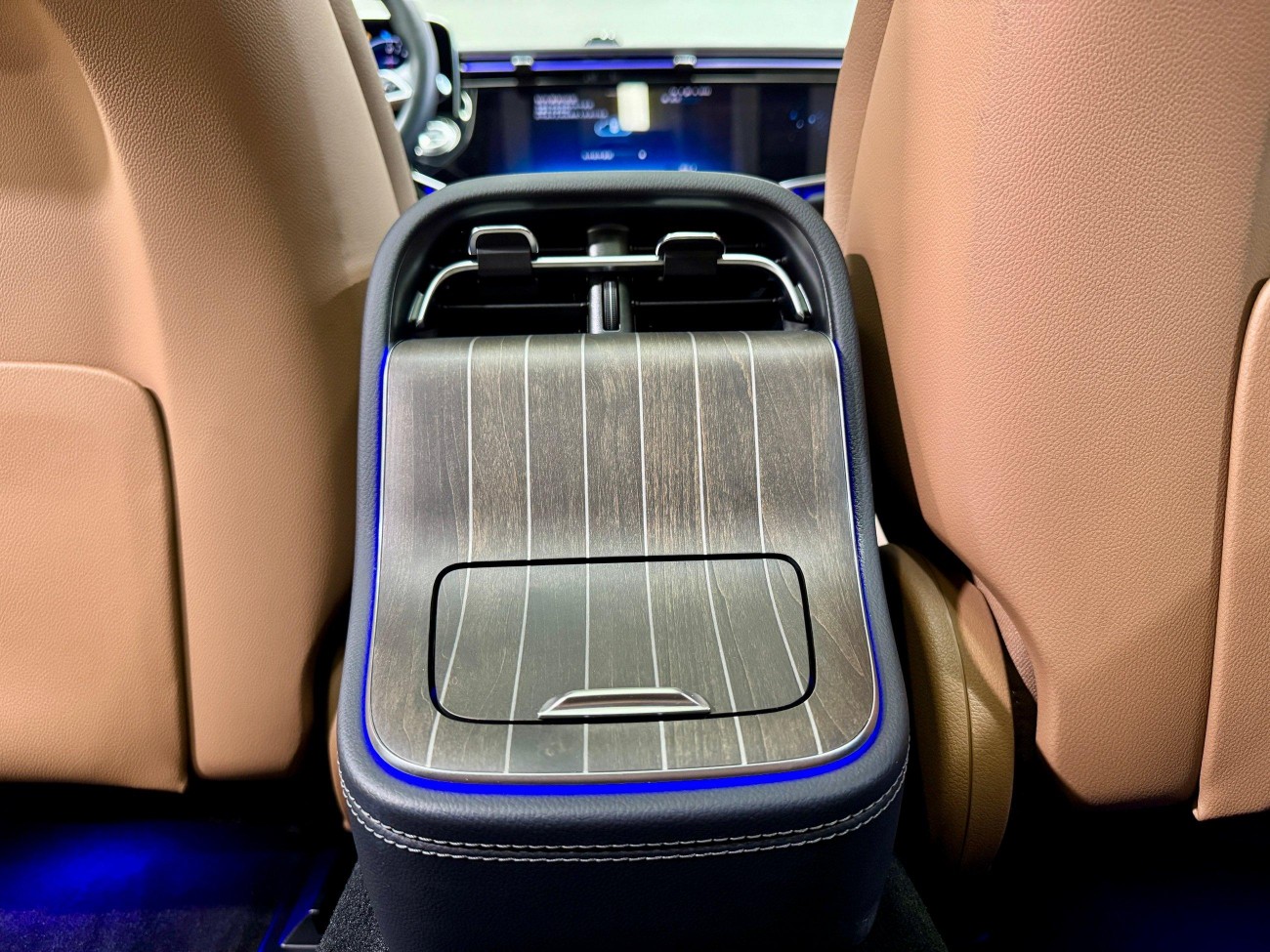 Mercedes-Benz E 350 e 2024