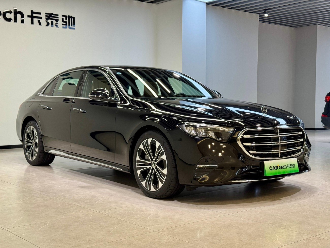 Mercedes-Benz E 350 e 2024