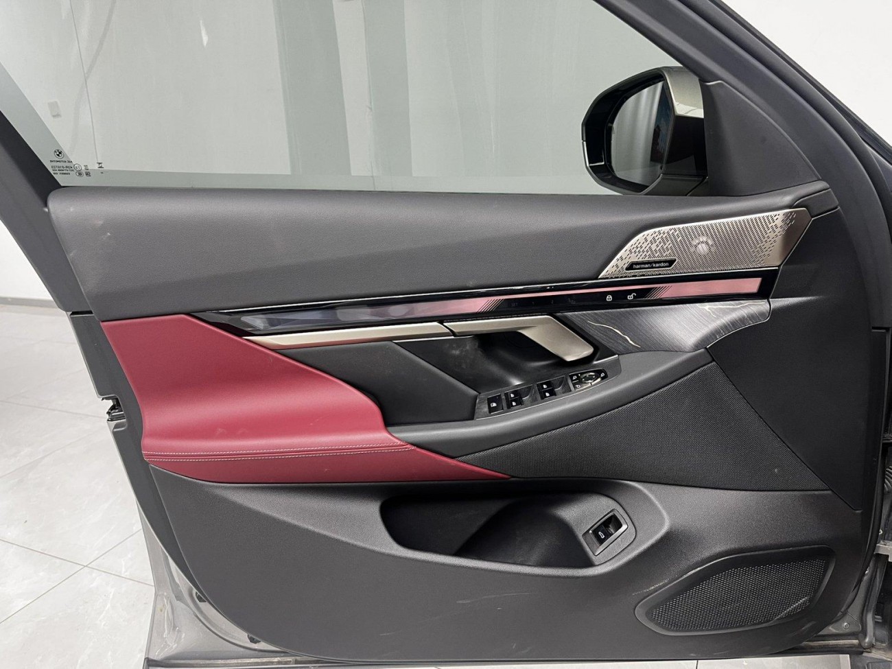 BMW i5 2024