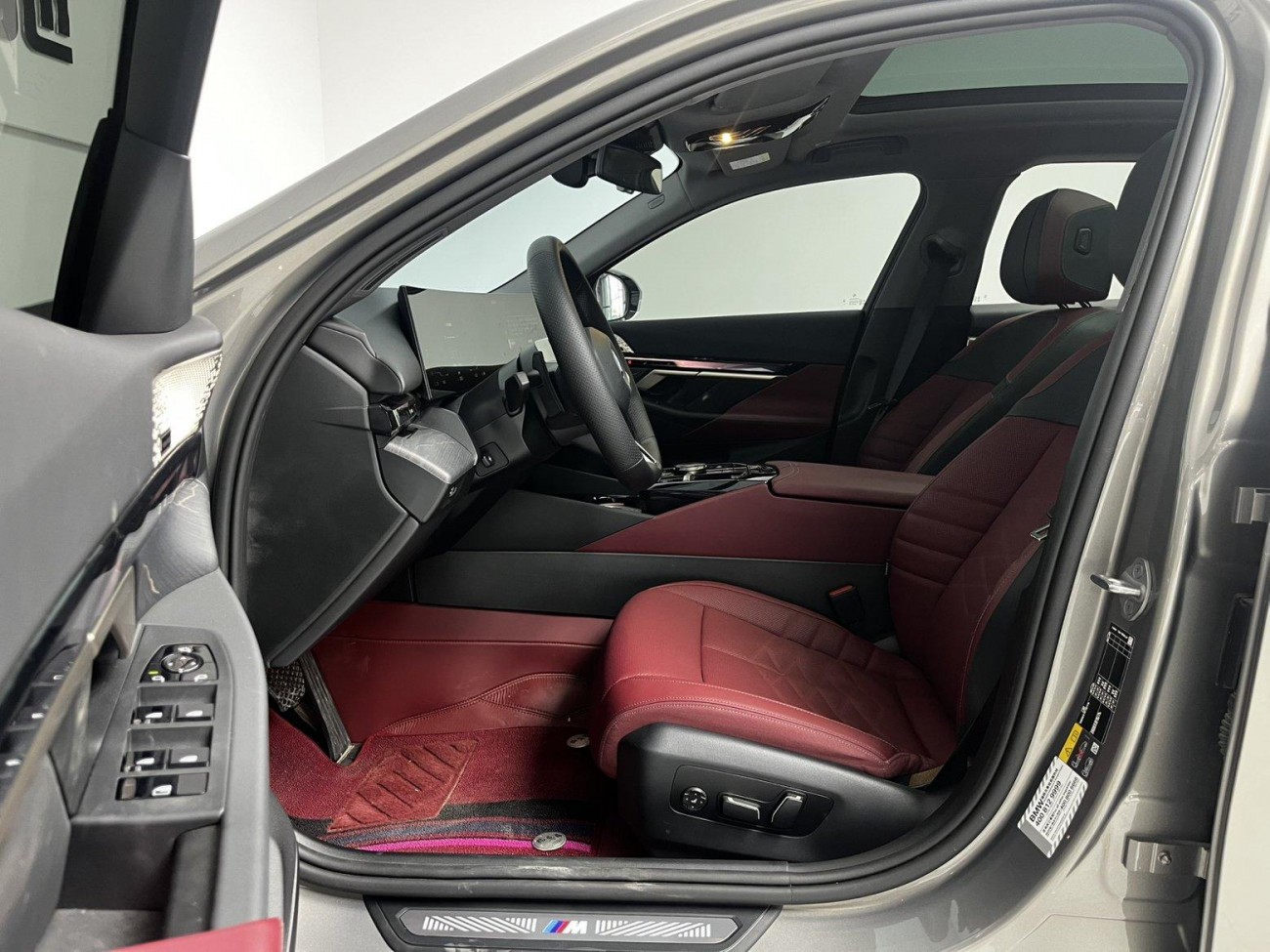 BMW i5 2024
