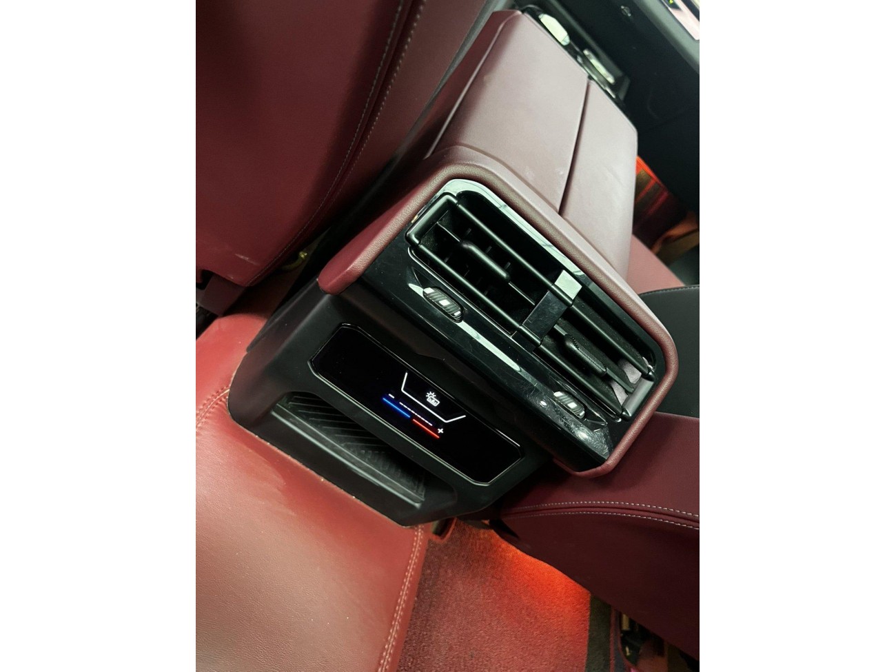 BMW i5 2024