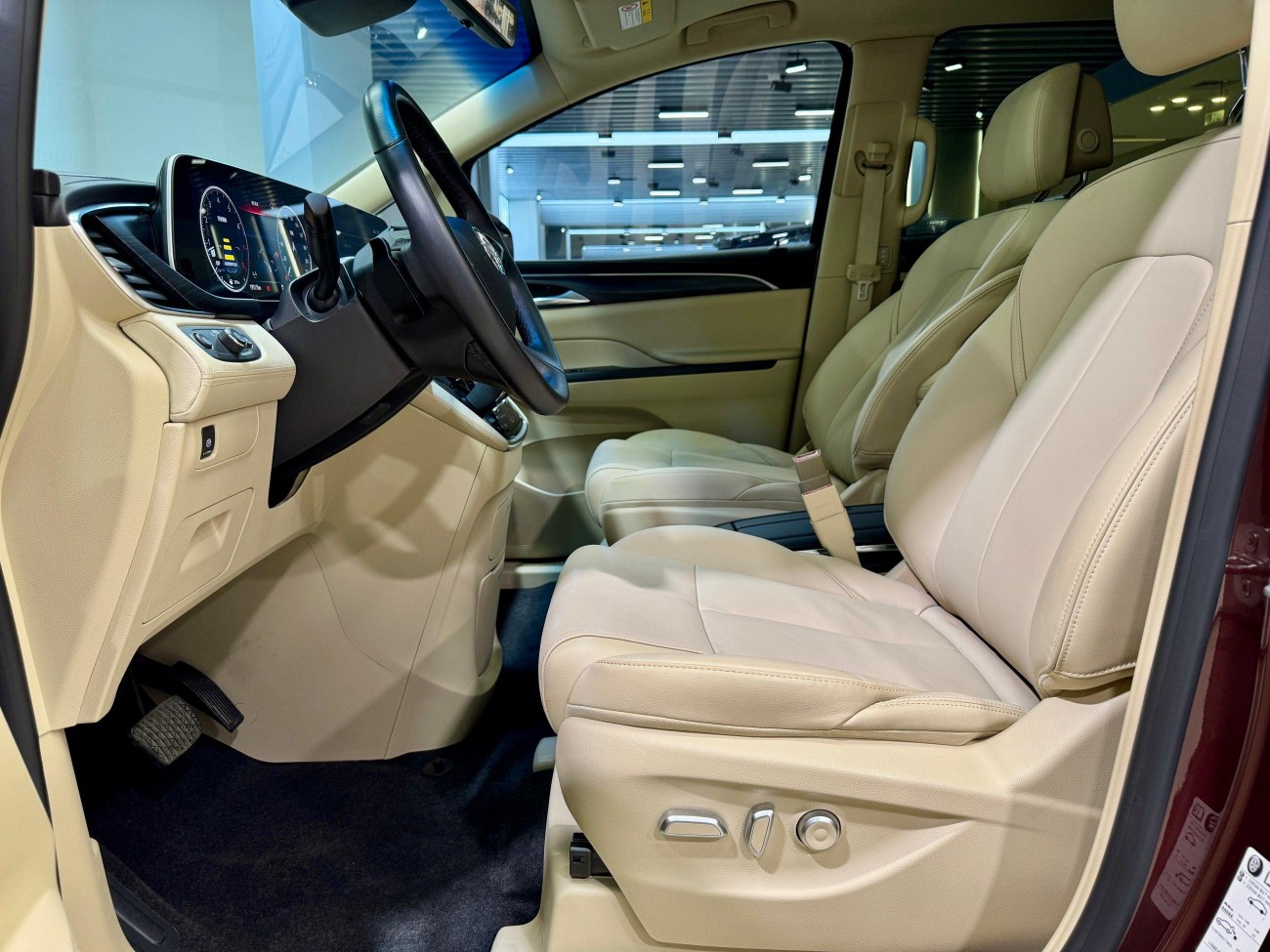 Buick GL8 2023