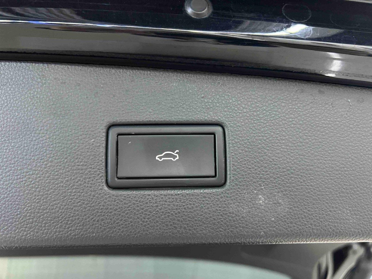 Volkswagen Tiguan L 2023