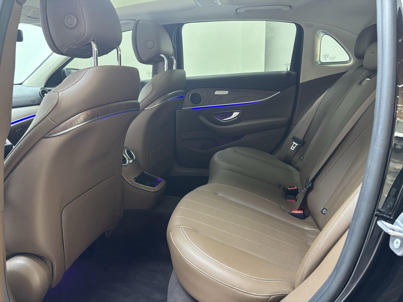 Mercedes-Benz E 300 L 2022