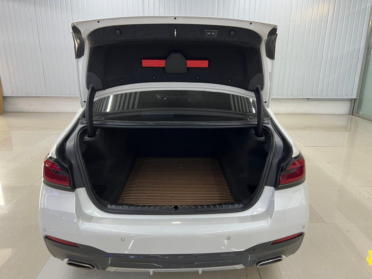 BMW 530Li 2023