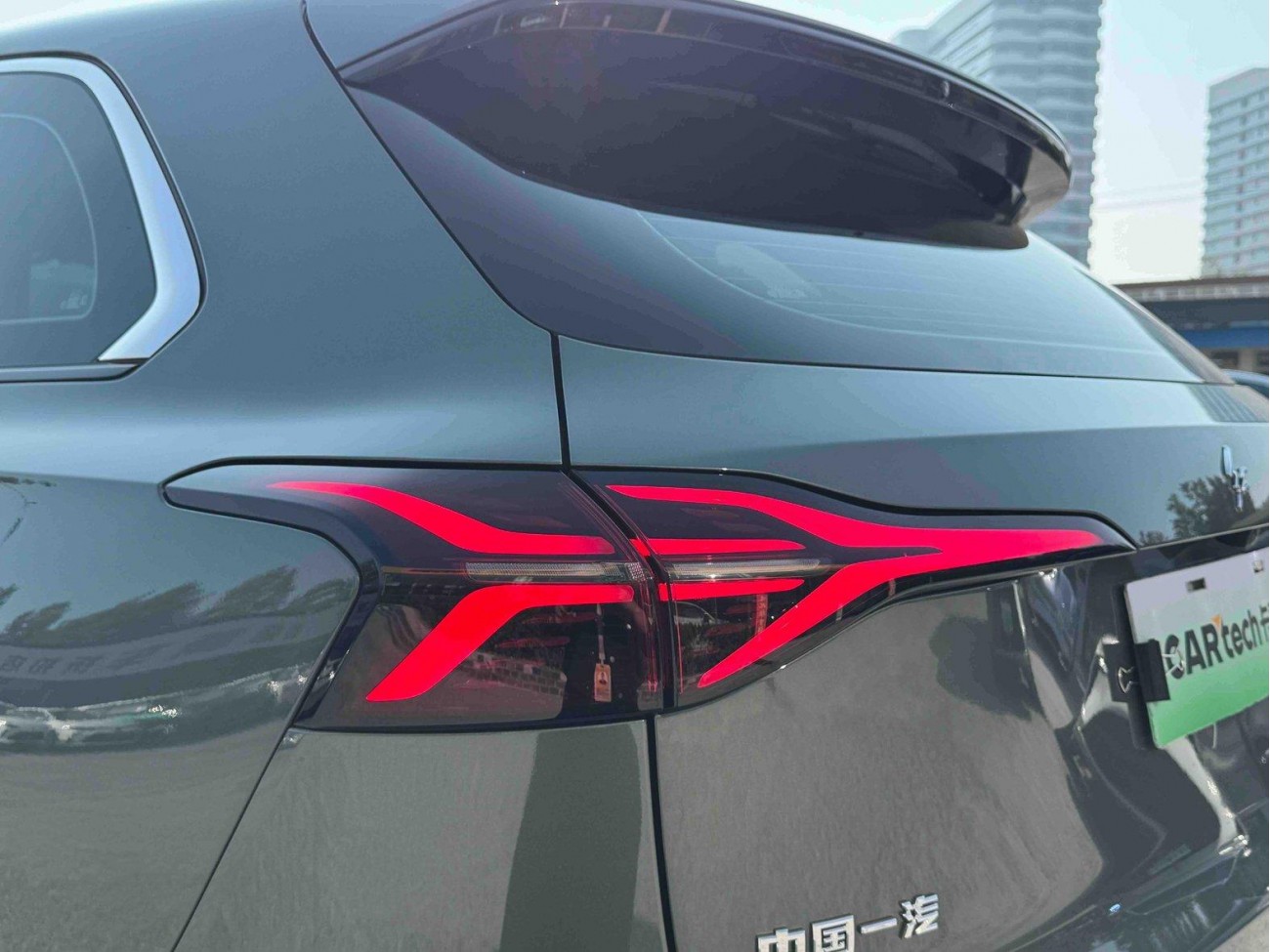 Hongqi HS6 2026