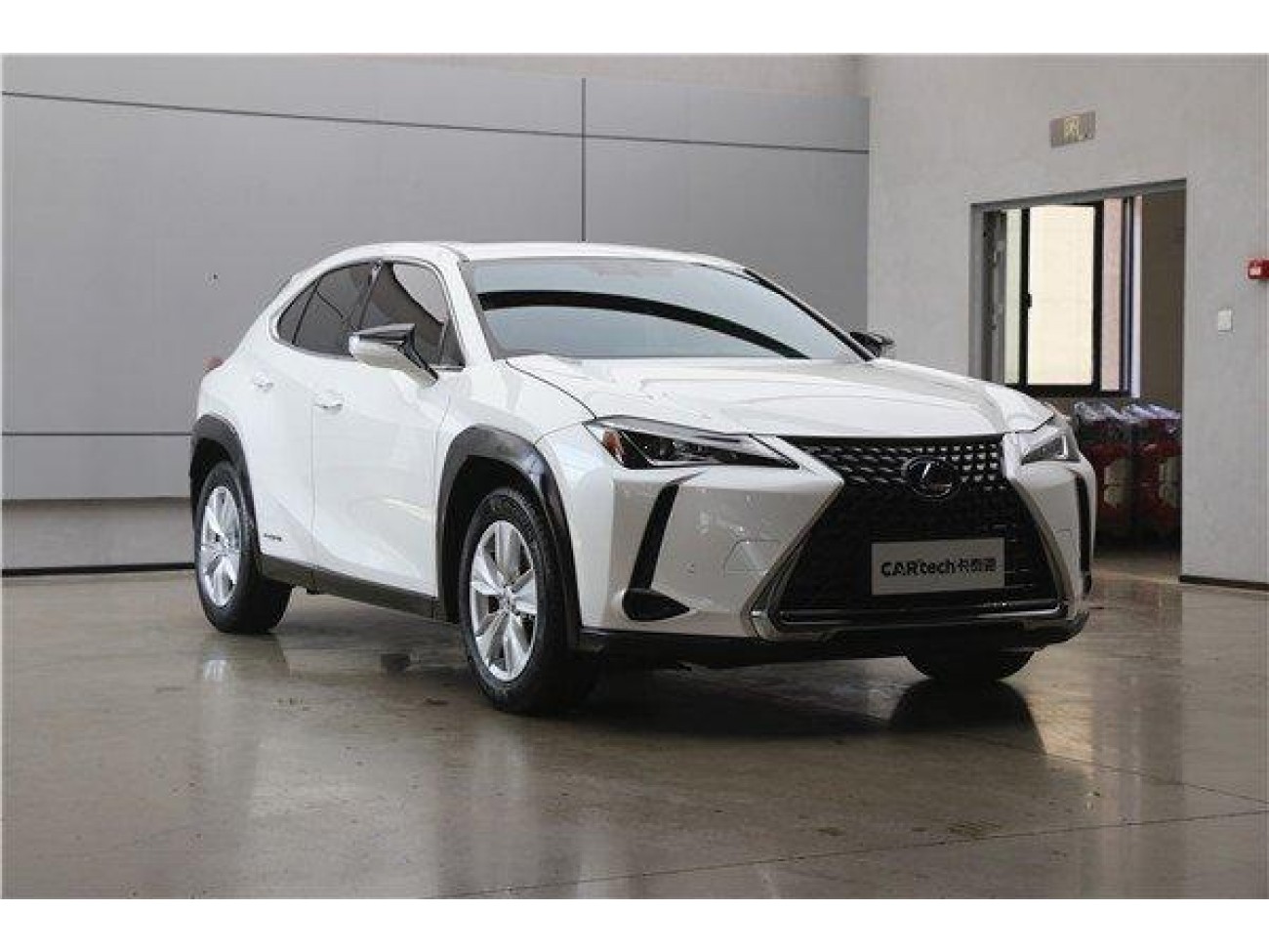 Lexus UX 260h 2019