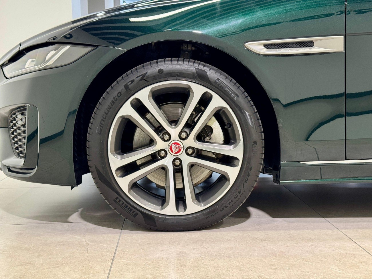 Jaguar XEL 2023