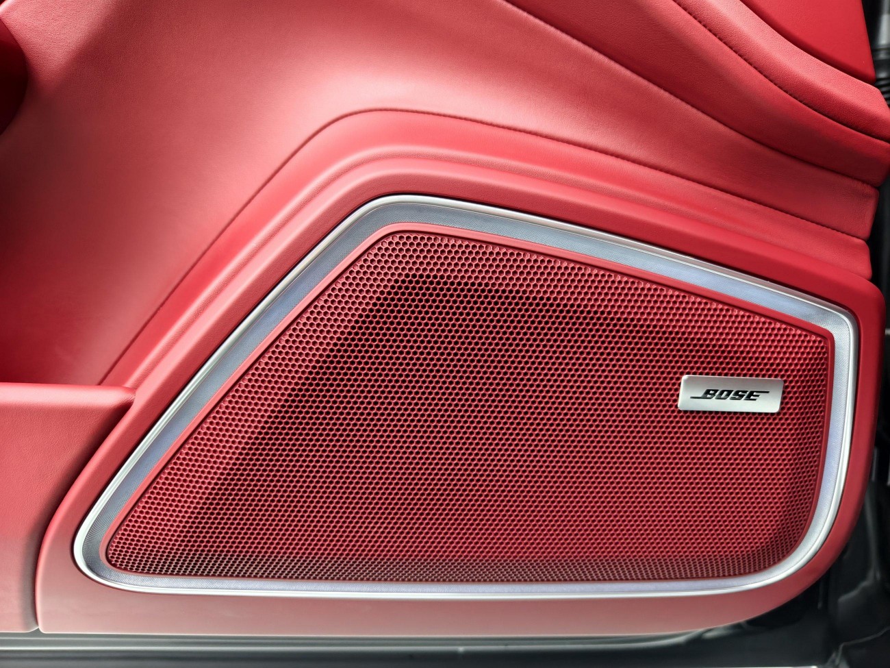 Porsche Panamera 2023