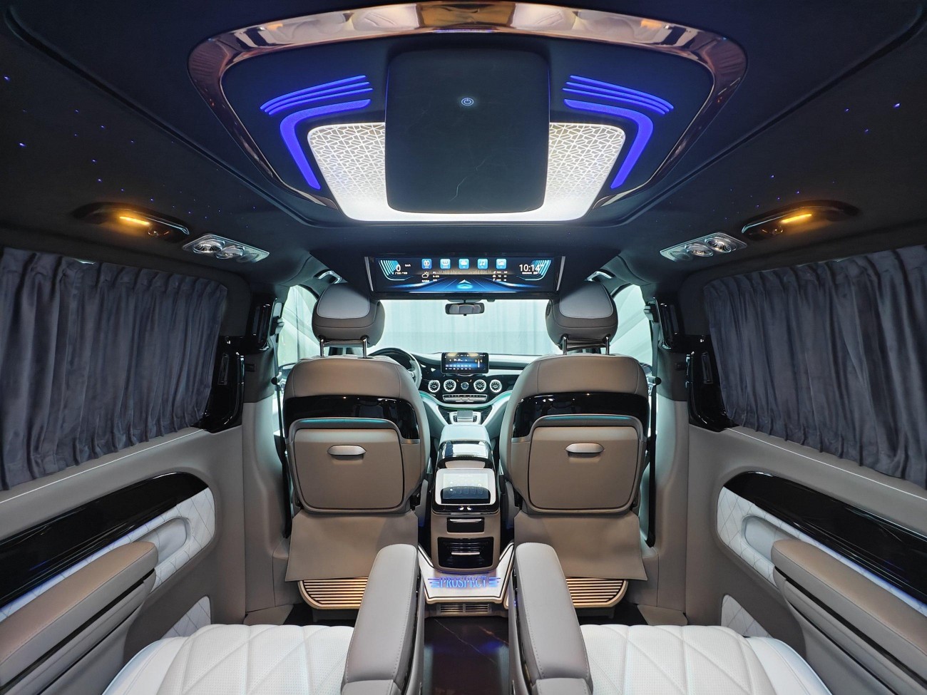 Mercedes-Benz 2023 2024