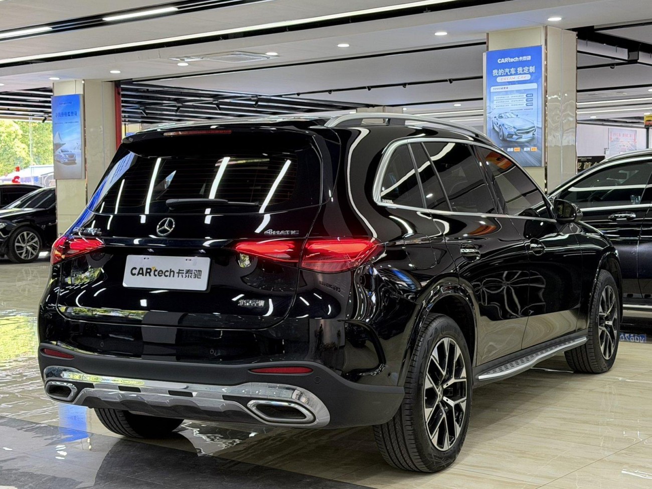 Mercedes-Benz GLC 260 L 2024