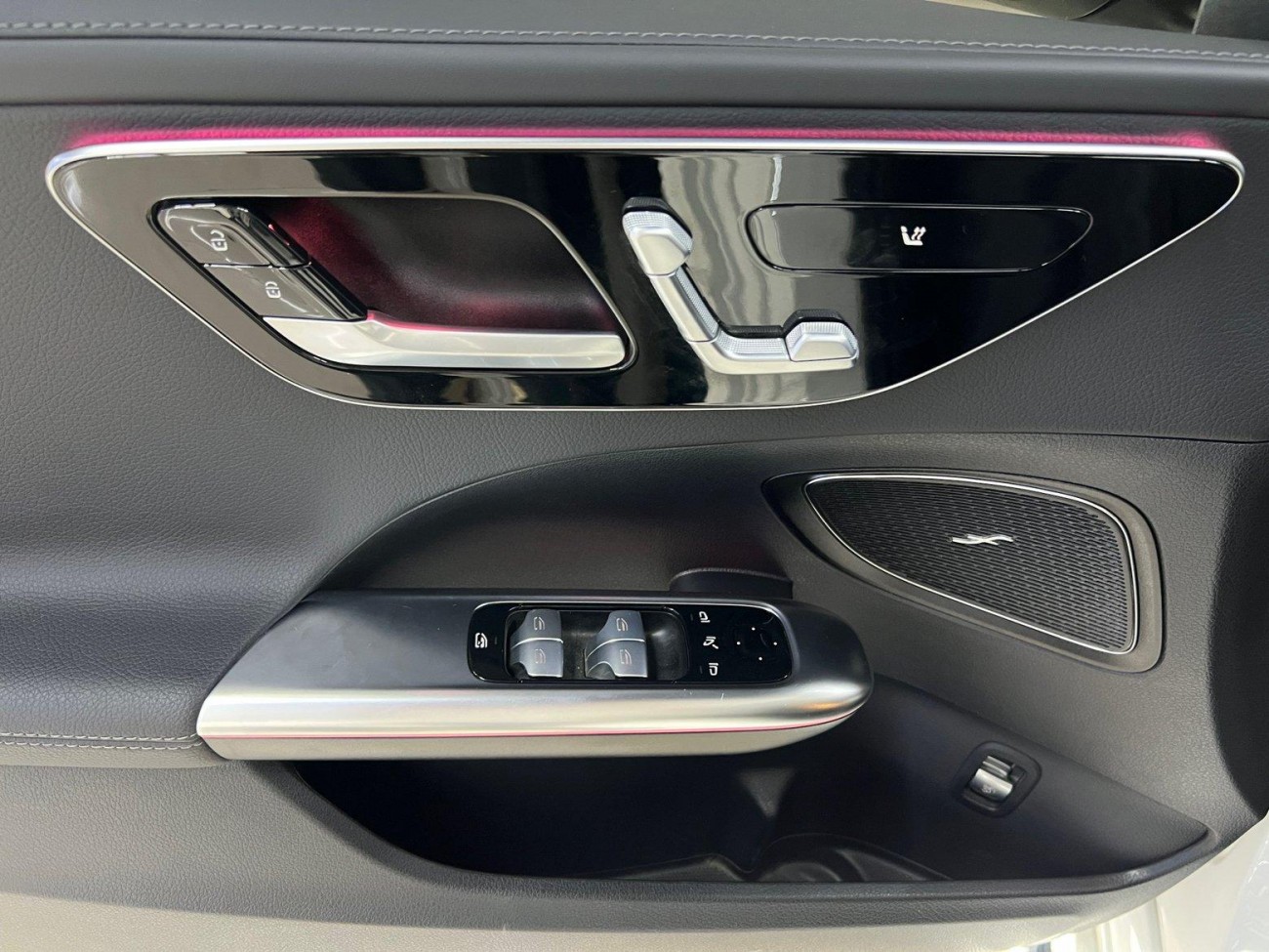 Mercedes-Benz C 260 L 2024