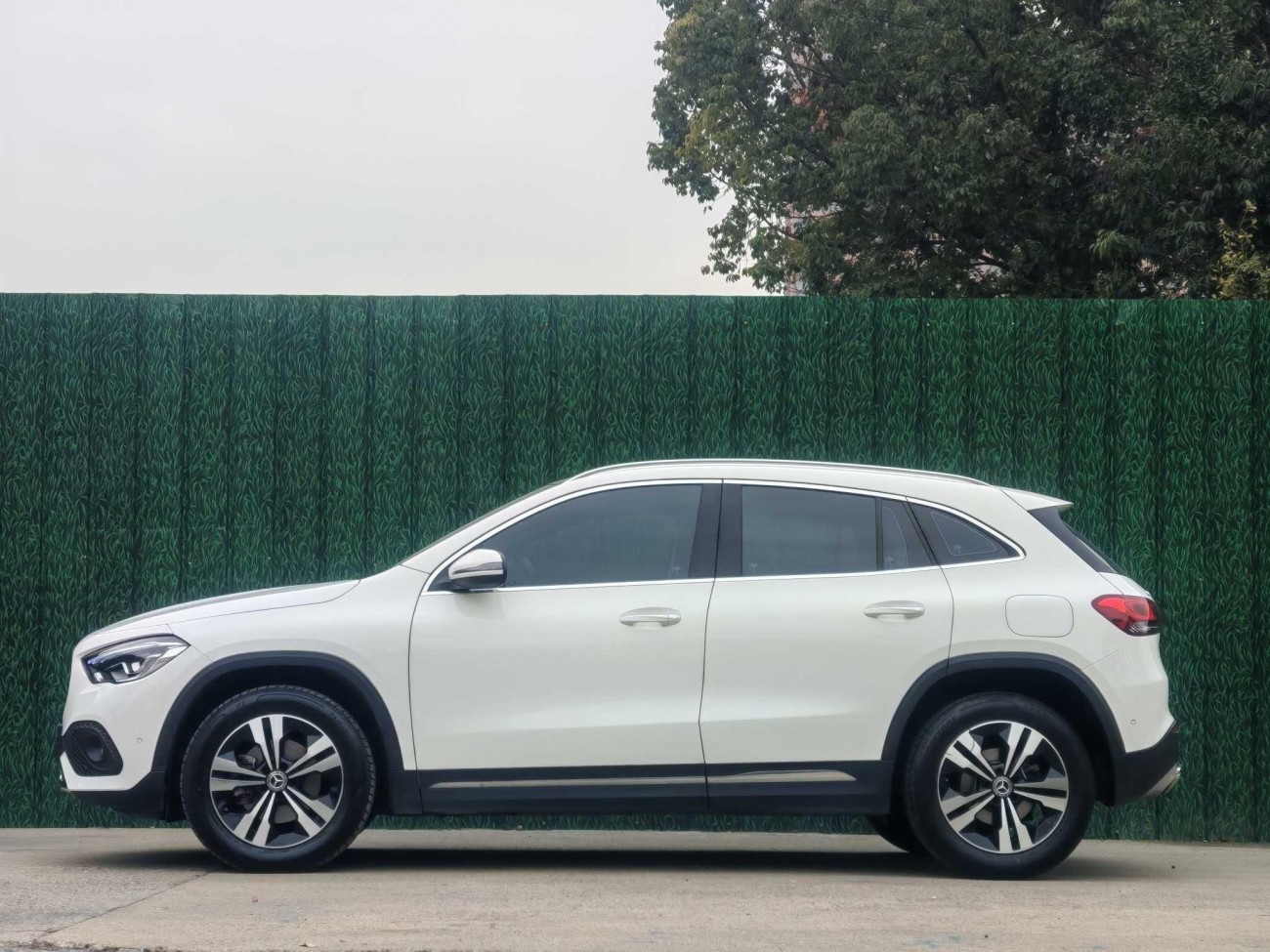 Mercedes-Benz GLA 200 2022
