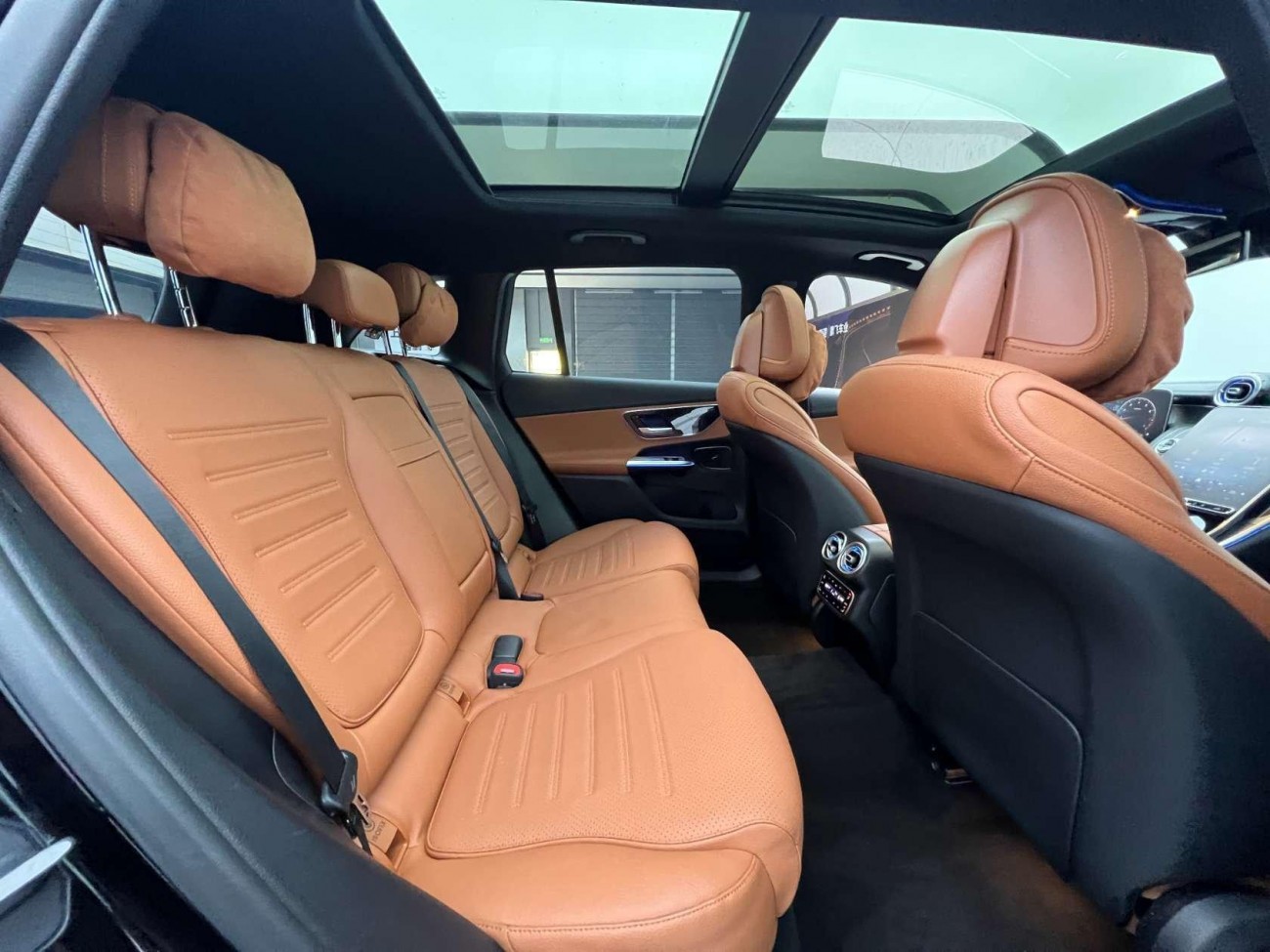 Mercedes-Benz GLC 300 L 2024