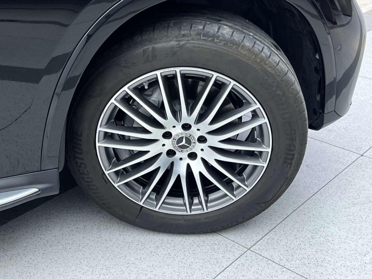Mercedes-Benz GLC 300 L 2024