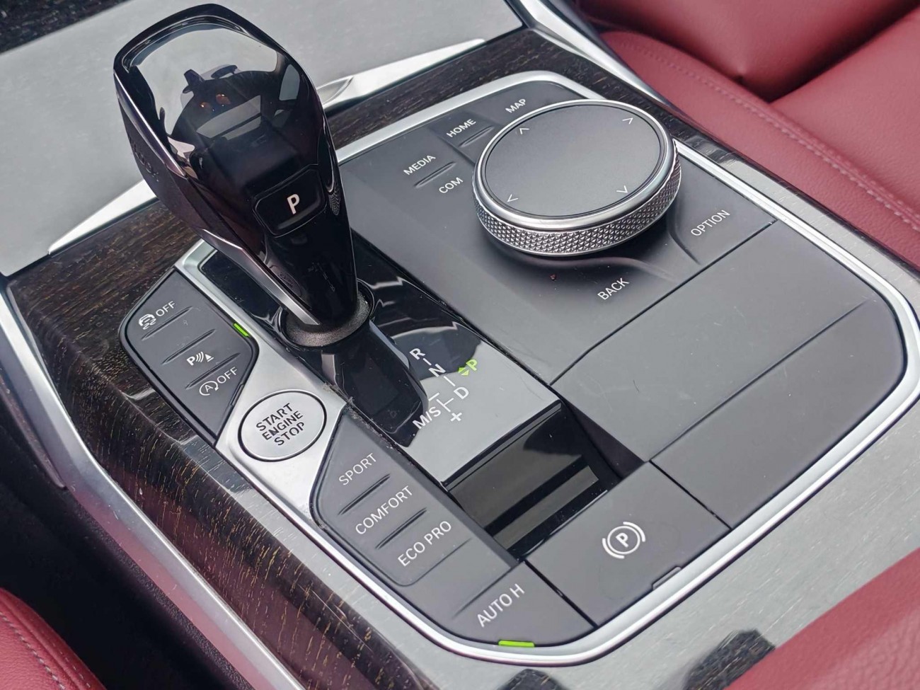 BMW 325Li 2021