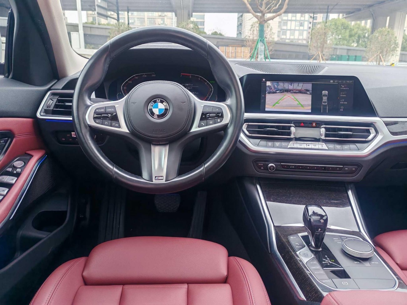 BMW 325Li 2021