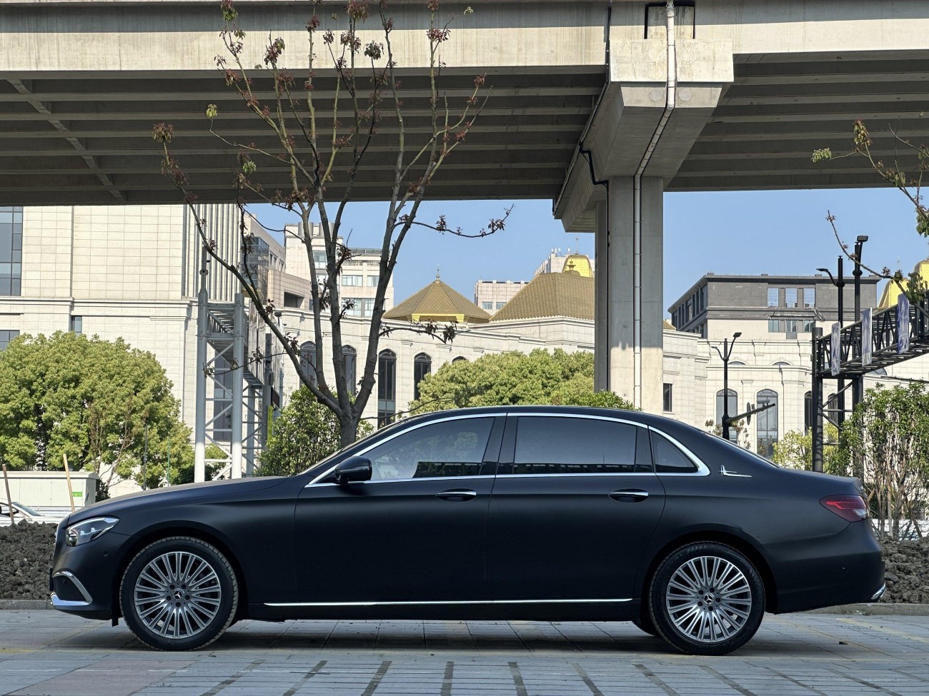 Mercedes-Benz E 300 L 2021