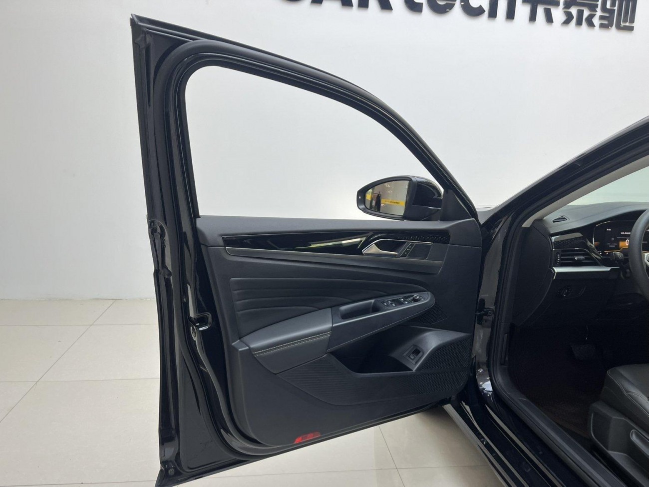 Volkswagen Passat 2023