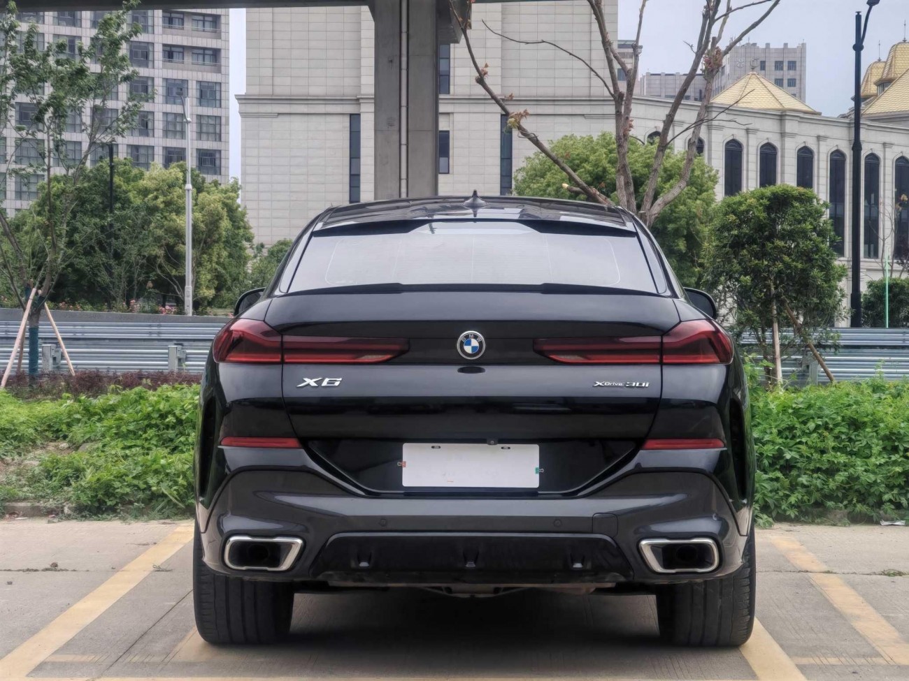 BMW X6 2021