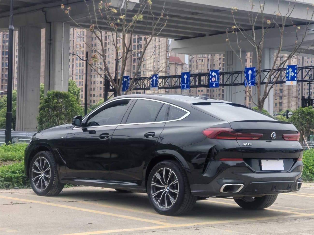 BMW X6 2021