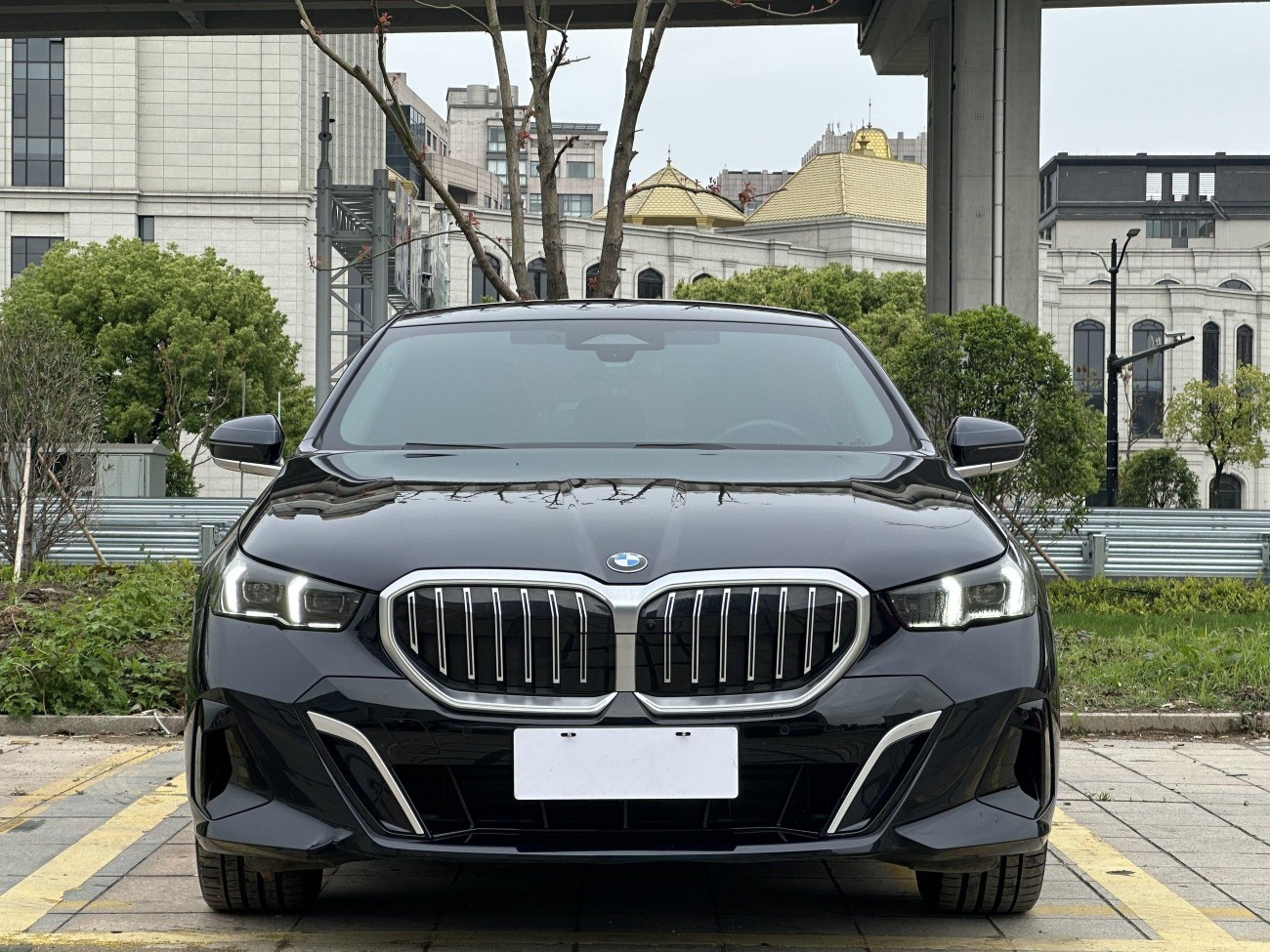 BMW 530Li 2024