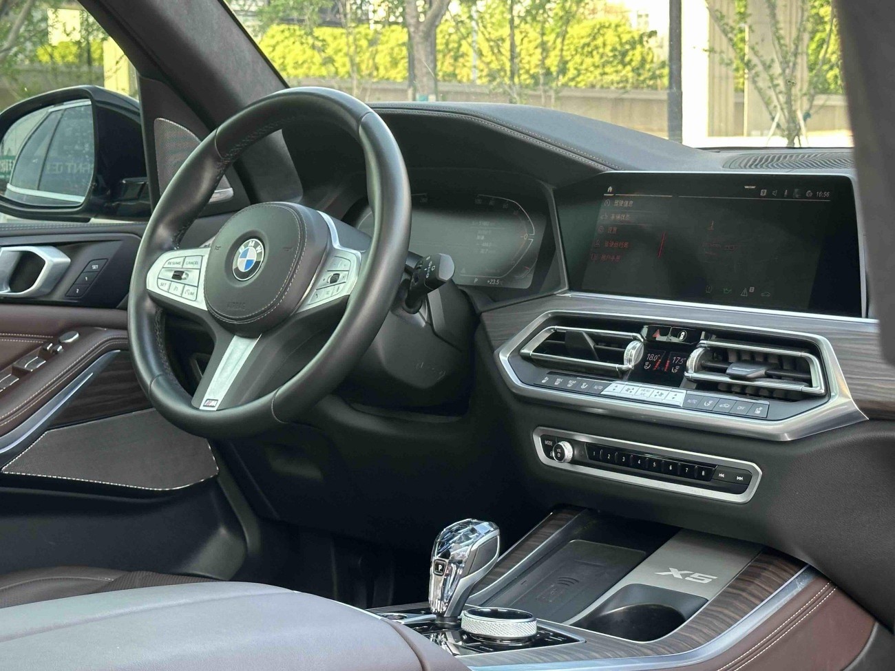 BMW X5 2022