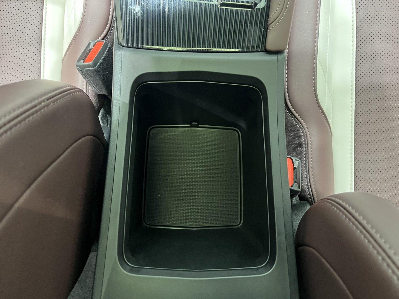 Geely Xingyue L 2024