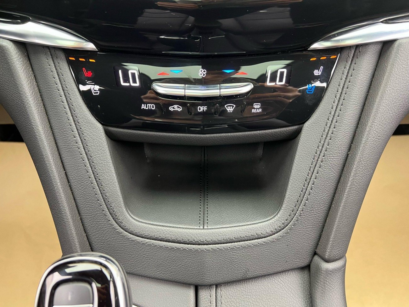 Cadillac XT6 2023