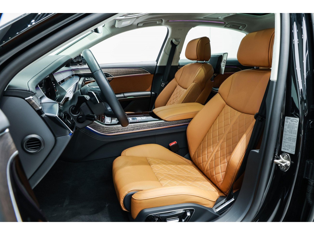 Audi A8L 55 TFSI 2024